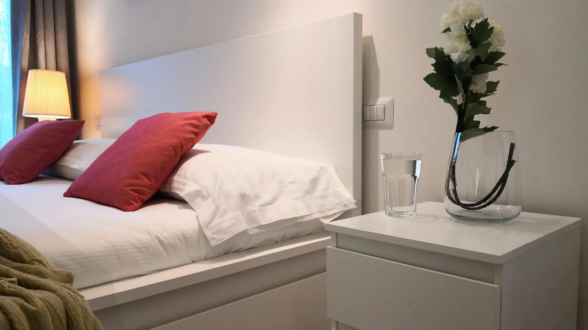 Ihost Apartment - Arganini 22 Милан